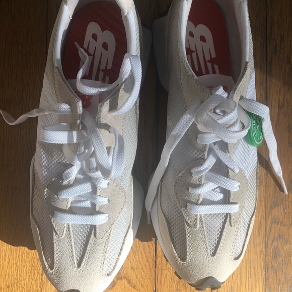New Balance Shoes - New Balance 327 “Moonbeam” Size 8 Men/Size 9.5 Women BWT